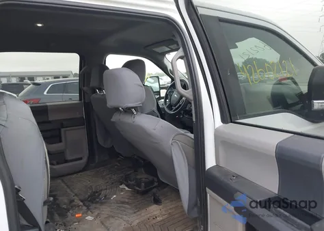 2022 Ford F-250 Xl z USA, uszkodzony, nr VIN 1FT7W2B66NEC99336